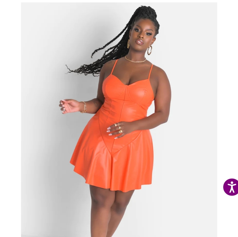 Dress - Picture 6 of 6